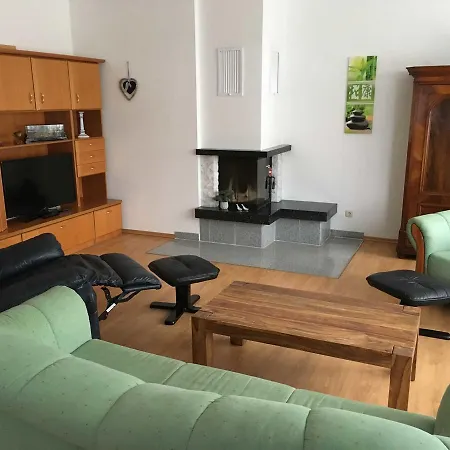 Apartment Ferienhaus, Doppelhaushaelfte In Seebad Ahlbeck Heringsdorf (Usedom)